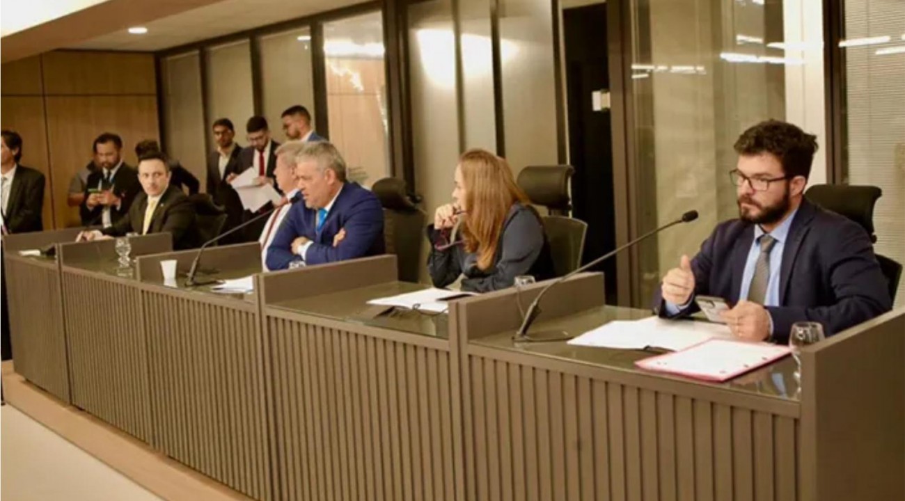Reajuste de servidores da Adepará é aprovado em comissão na  ALEPA