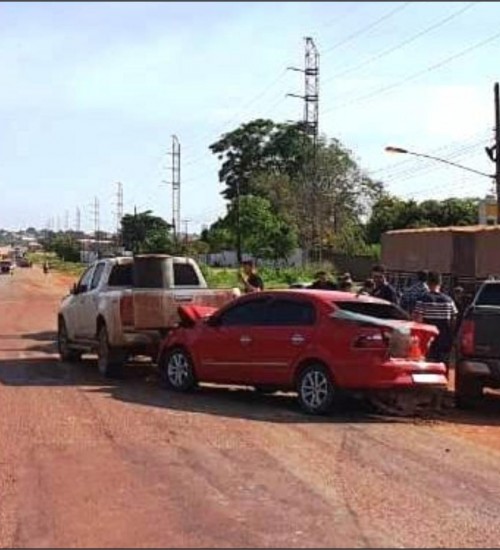 Engavetamento na BR-163 deixa cinco veículos danificados em Santarém