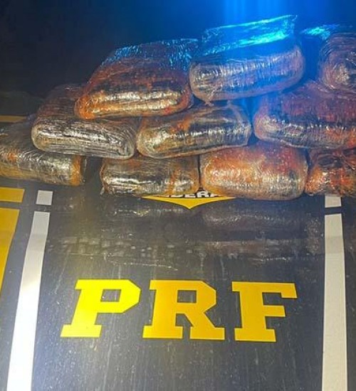 PRF flagra passageira transportando mais de 14kg de drogas dentro de mala em Rurópolis